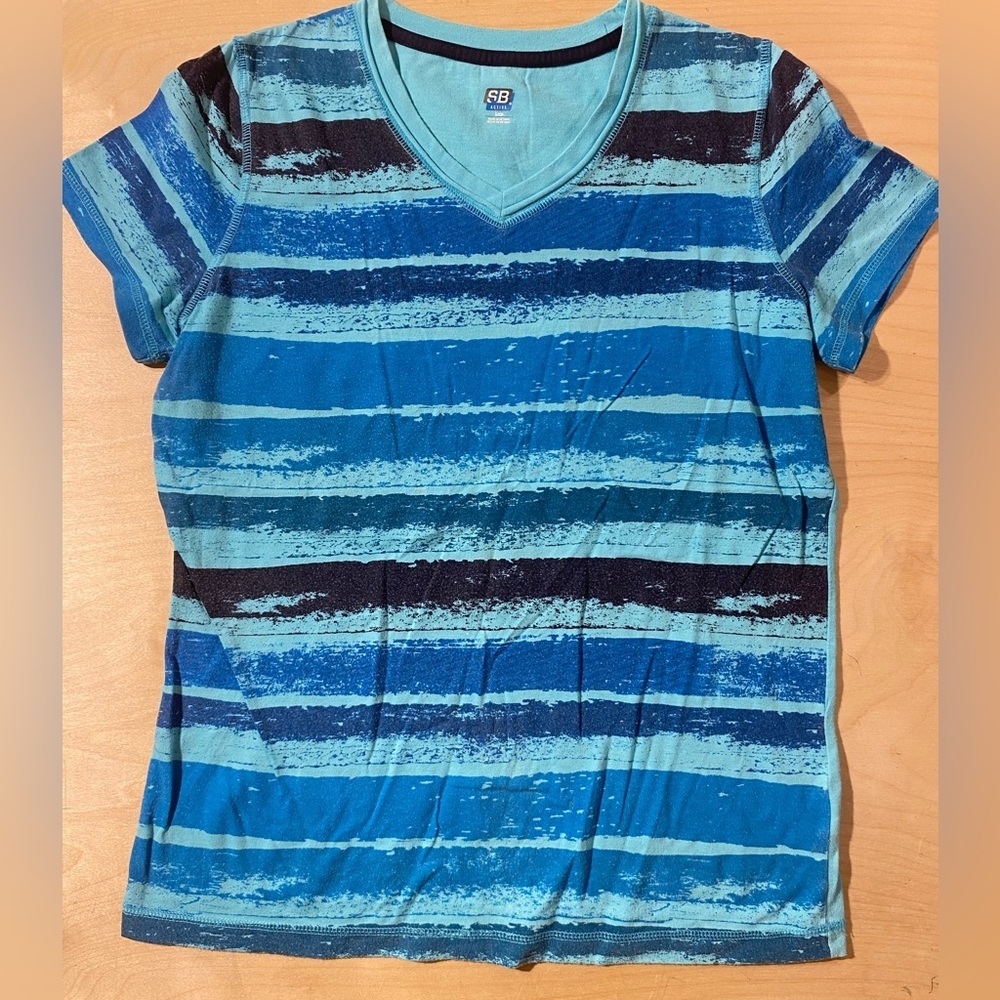 SB Active Blue Striped V-Neck T-Shirt Small (QB)